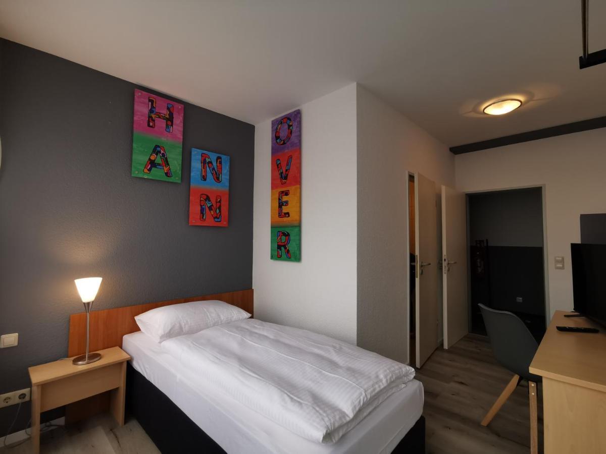 Plaza Inn Hannover City Nord Екстериор снимка